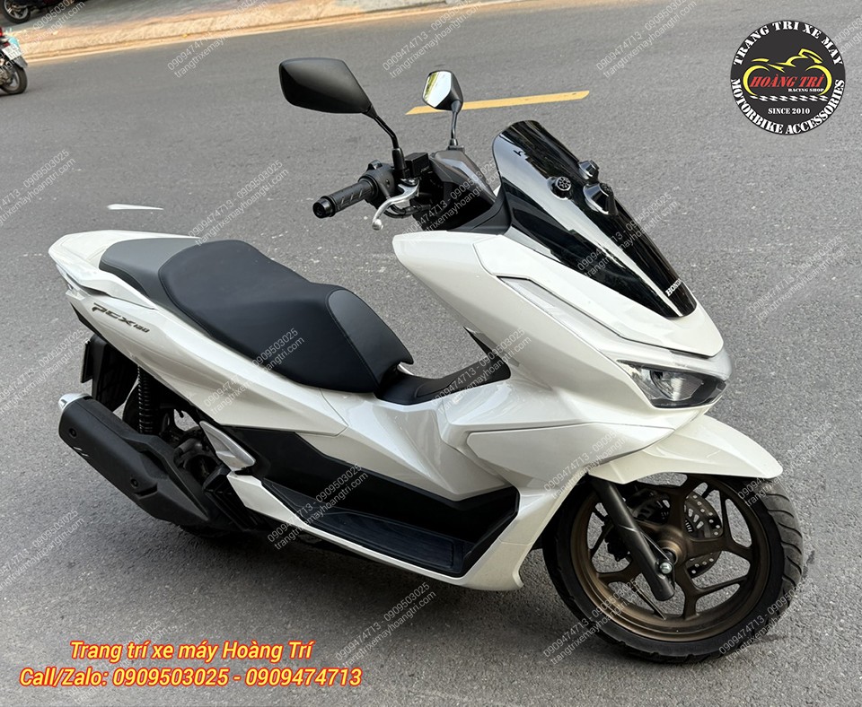 Chiếc PCX 160 2025 vừa đến shop với nhu cầu bảo vệ và nâng cấp cho xế cưng