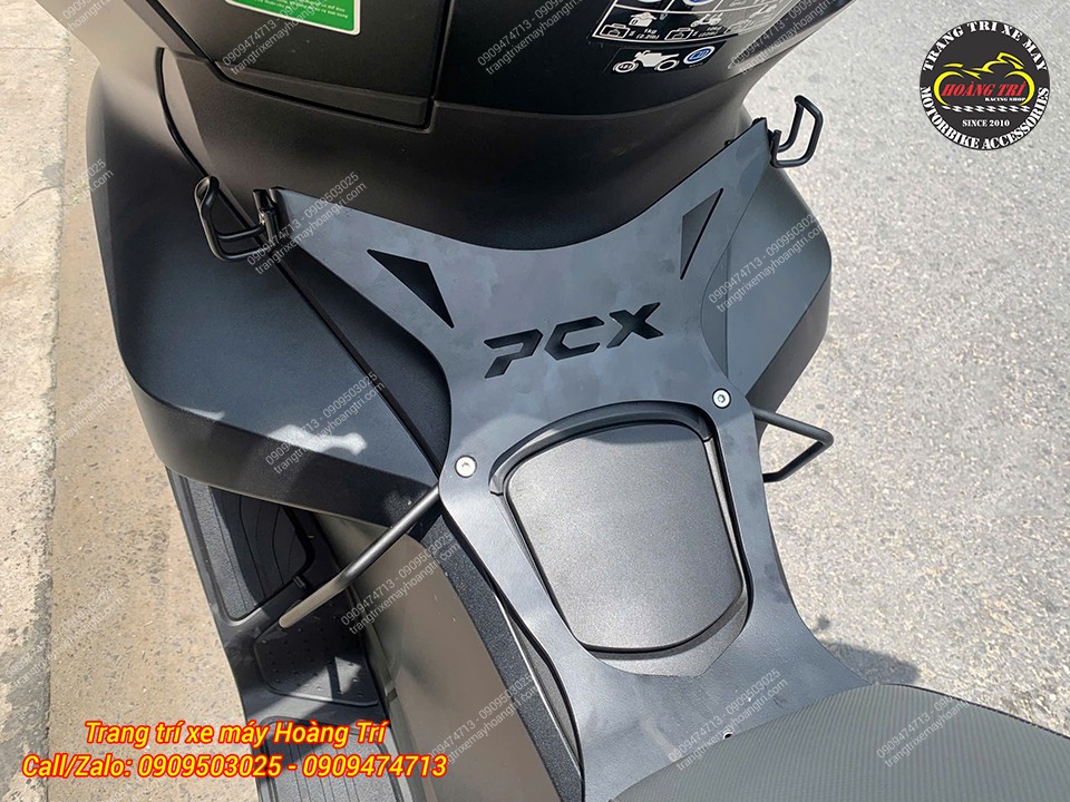 Tiếp đến là baga giữa không khoan lỗ dành cho PCX 160 2025