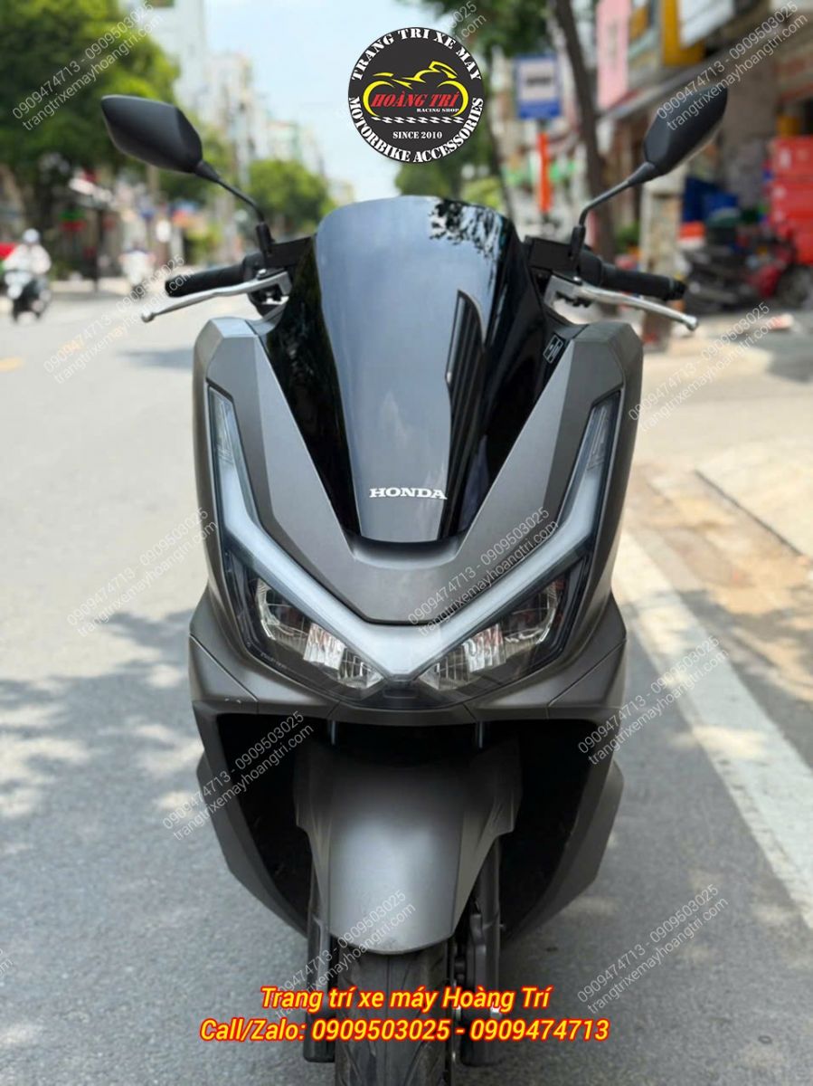 Nhìn trực diện, xe có diện mạo mới mẻ mang đậm dấu ấn thương hiệu Honda