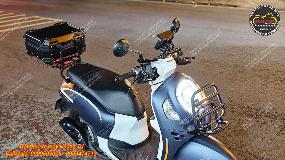 Baga trước nâng tầm thẩm mỹ xe, đậm chất Vespa sang chảnh