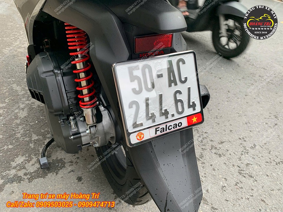 Biển số được nâng cấp mang đậm dấu ấn cá nhân, tạo điểm nhấn độc đáo cho chiếc xe