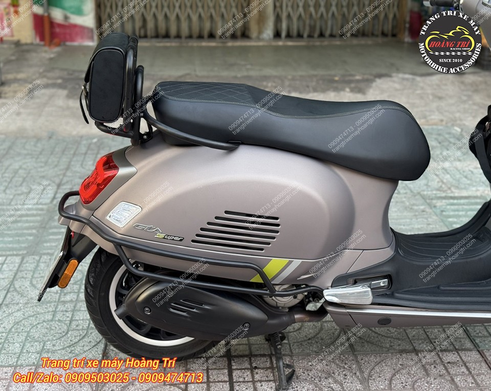 Phiên bản khung B2 chỉ gồm phần bảo vệ 2 hông phía sau xe