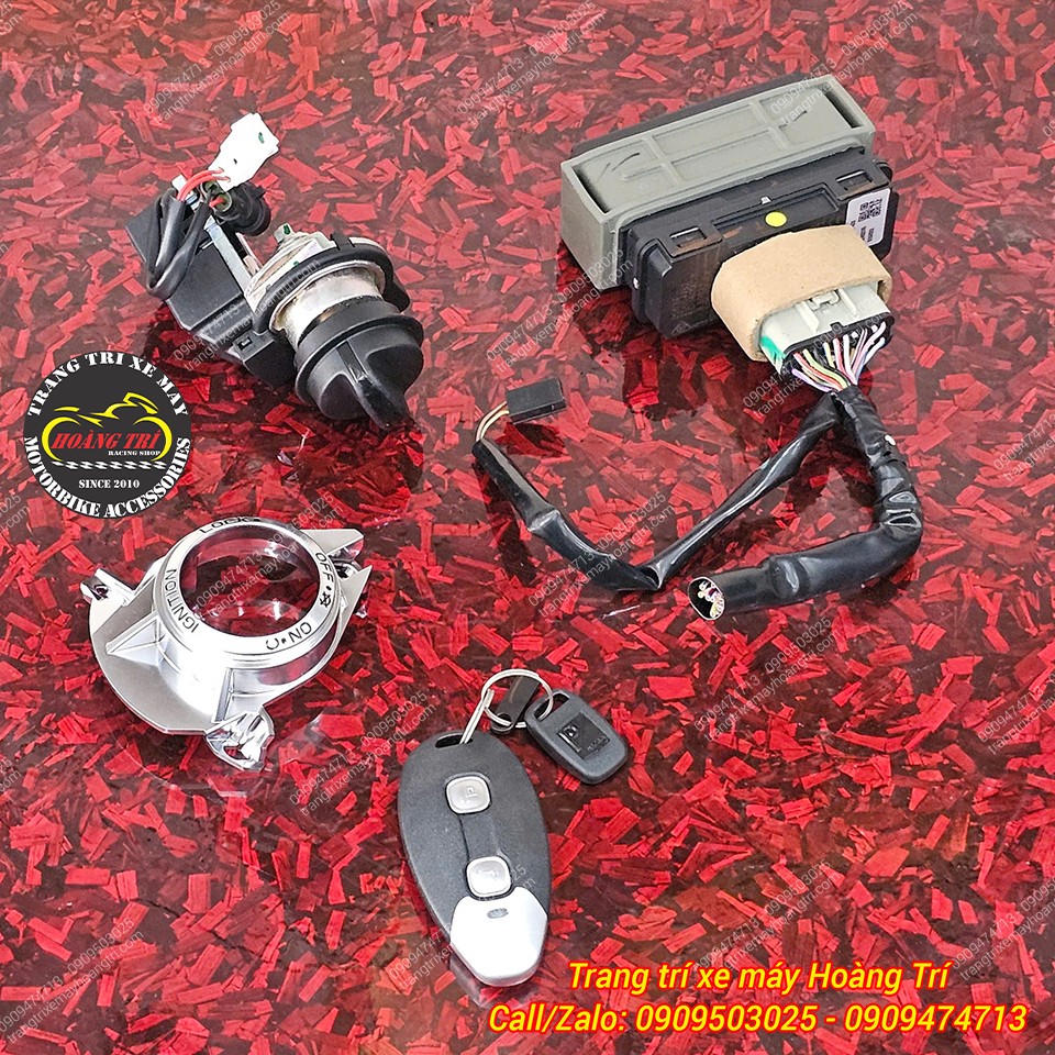 Bộ khóa Smartkey chính hãng dành cho Vespa Sprint / Primavera đã đầy đủ các chi tiết