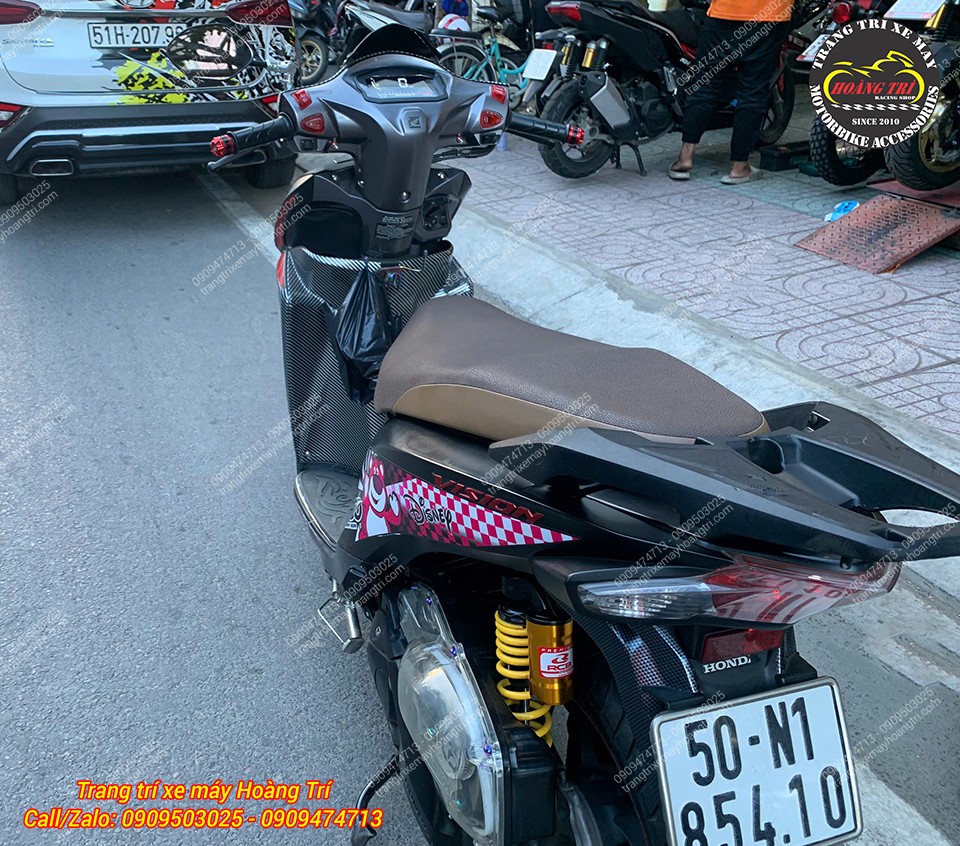 Cảm giác lái mới mẻ, thể thao hơn với đồng hồ kiểu Ducati vừa được trang bị
