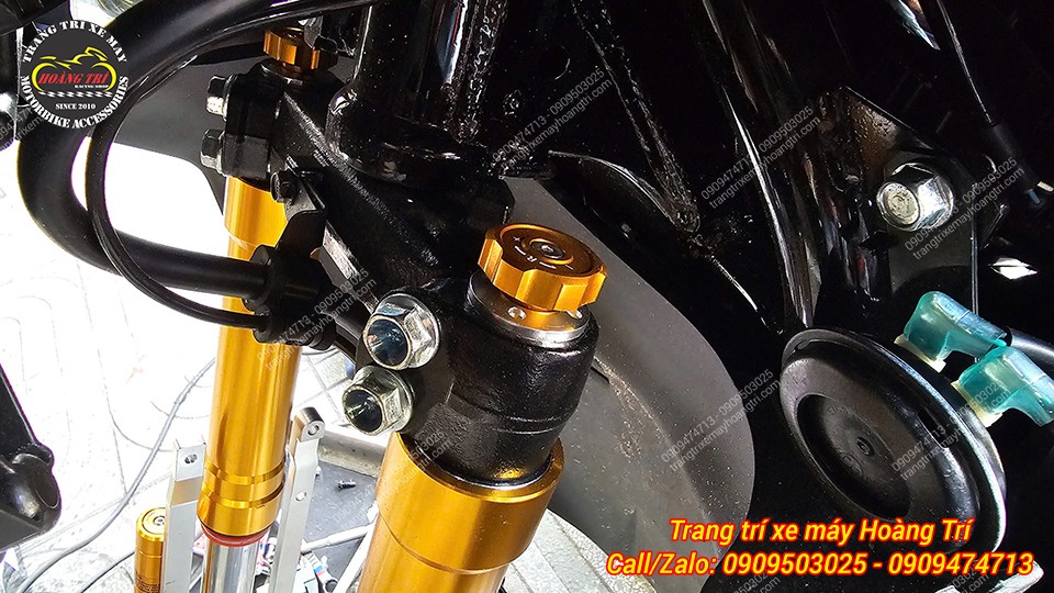 Dấu hiệu + và - được đánh rõ trên núm xoay, giúp người dùng dễ dàng thao tác