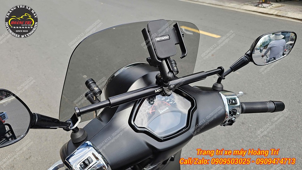 Vespa GTS Super Sport 2024 đã được nâng cấp với thanh giằng ghi đông từ thương hiệu MotoWolf