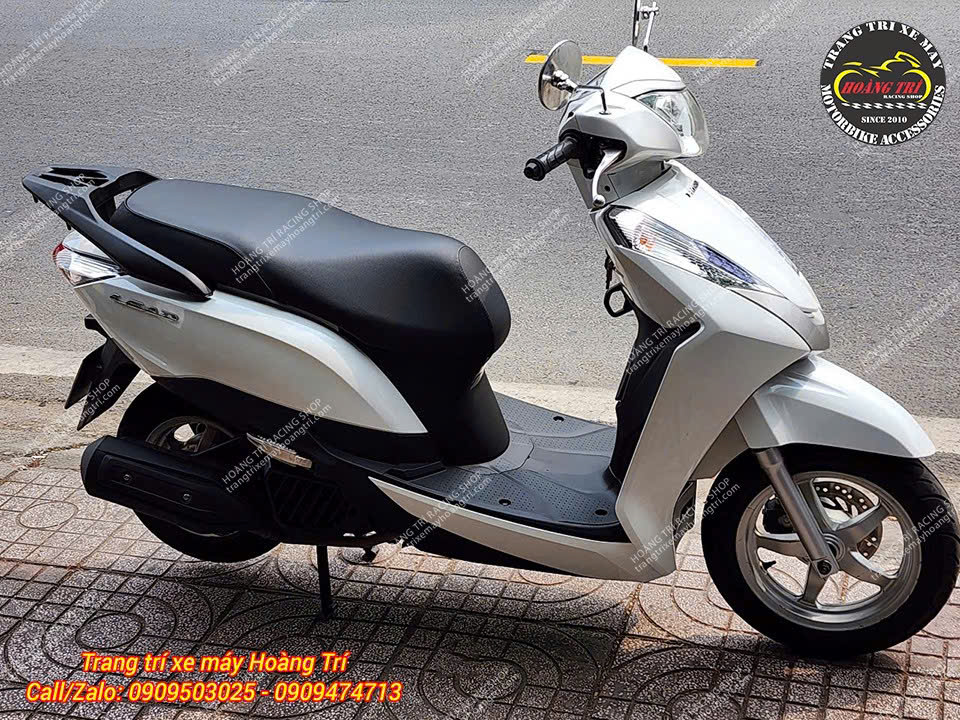 Sau khi được thay áo mới, xế yêu đã trở lại phong độ, tự tin lăn bánh trên đường phố