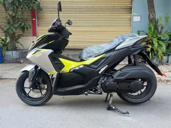 Màu vàng chanh độc đáo tạo sự khác biệt giữa dàn xe hiện nay