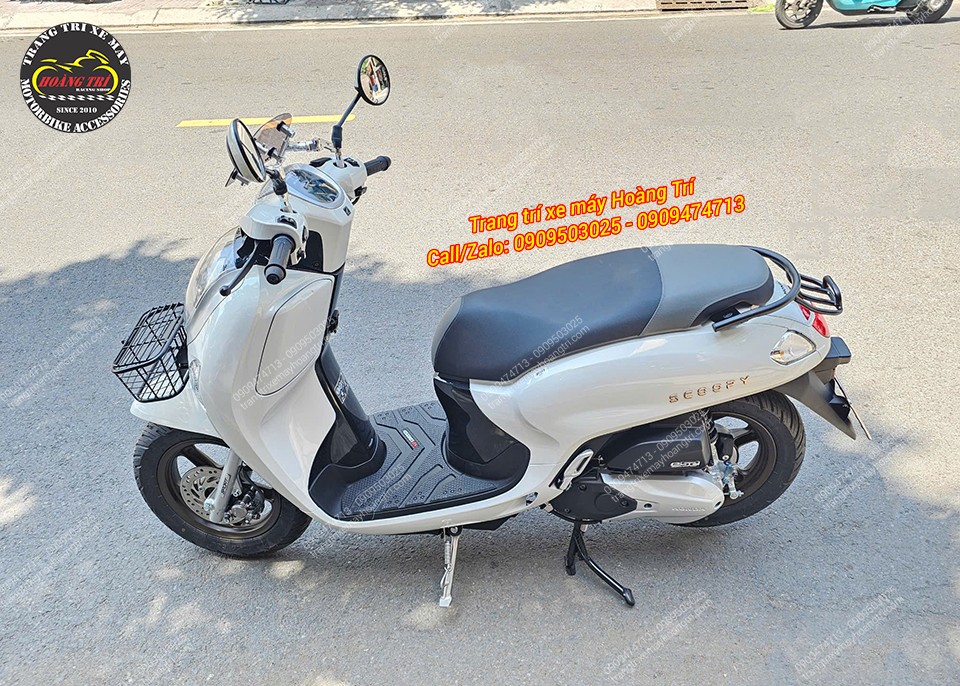 Nếu bạn yêu thích mẫu độ này của Scoopy, hãy đến shop để được tư vấn chi tiết nhé