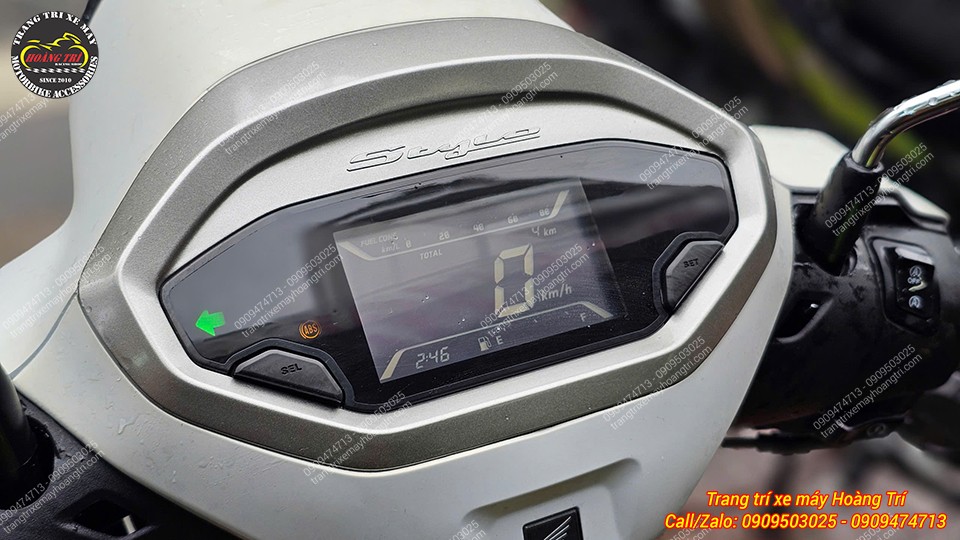 Xe với ODO chỉ 4km đã được đưa đến cửa hàng để nâng cấp toàn diện