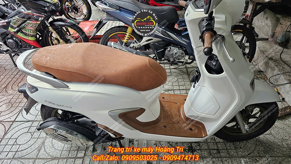 Các tone màu xen kẽ tạo nên phong cách riêng biệt cho tổng thể xe