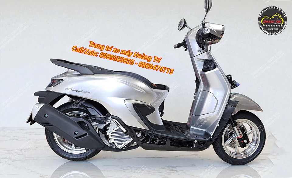 Với trọn bộ pô Vario / Click 160, chiếc Stylo 160 đã hoàn toàn lột xác về diện mạo
