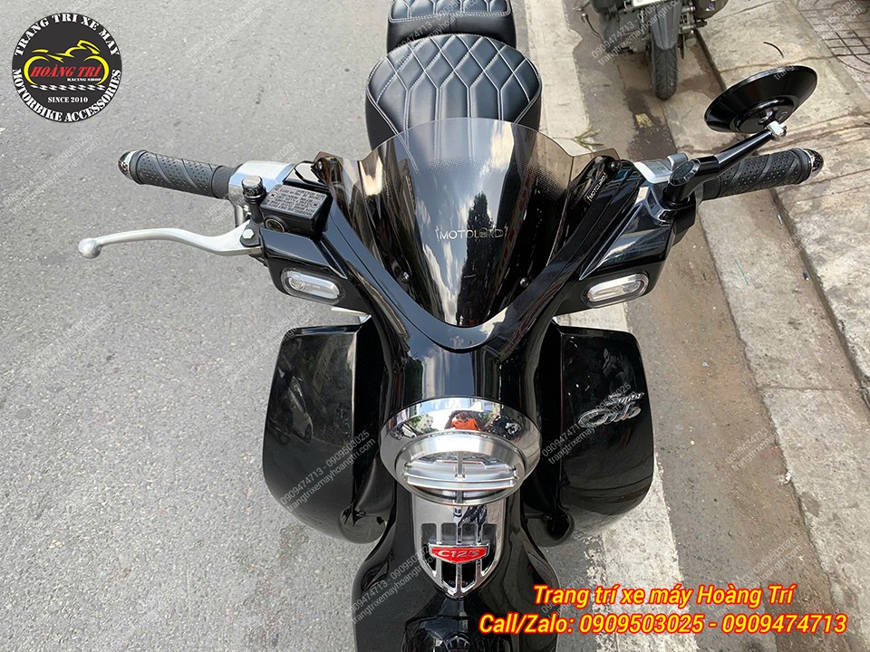 Nhìn từ trên cao, bộ đôi phụ kiện giúp xe Super Cub trở nên cuốn hút hơn