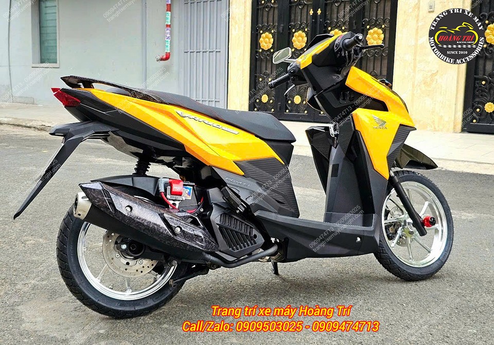 Vario 2015 cũng được nâng cấp thêm nhiều món độ kiểng khác