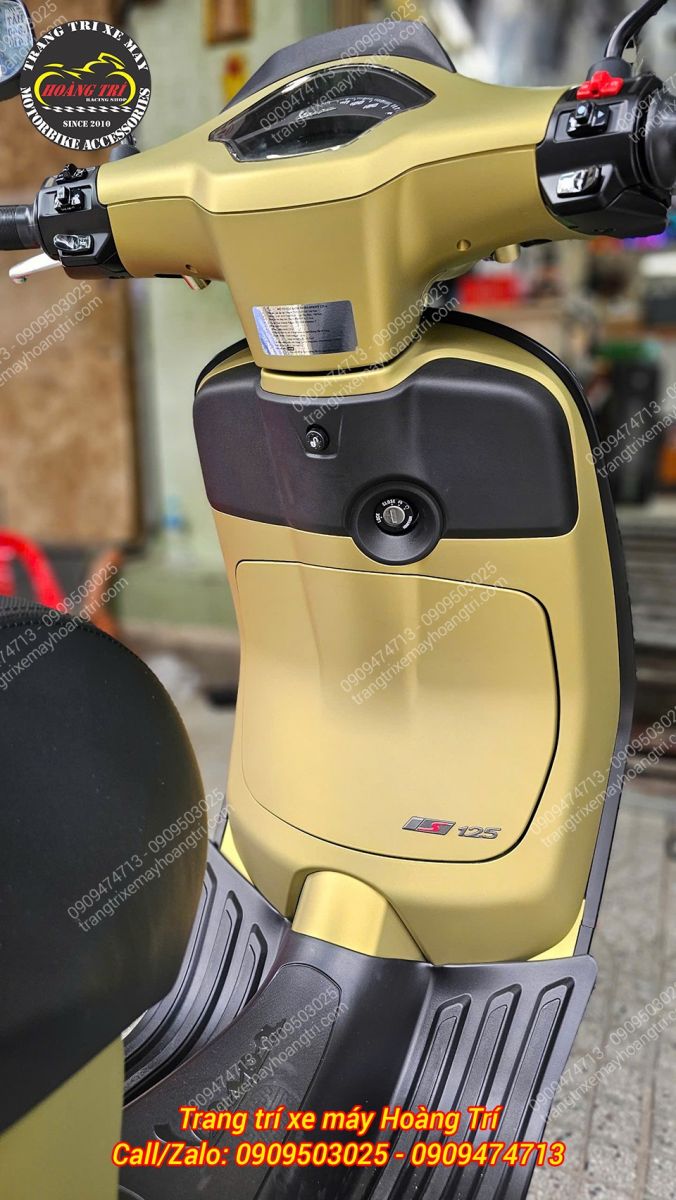 Dù là mẫu xe mới nhưng Vespa Sprint S vẫn chưa được trang bị khóa thông minh