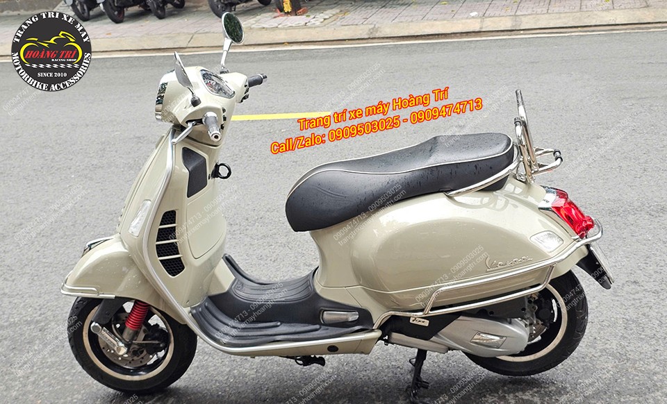 Nếu bạn là fan của phong cách cổ điển Vespa, thì nhất định không nên bỏ qua hai món phụ kiện này