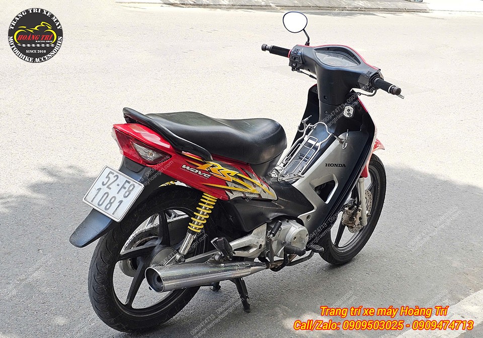 Xế cưng không có quá nhiều sự nổi bật với kiểu dáng zin từng chi tiết