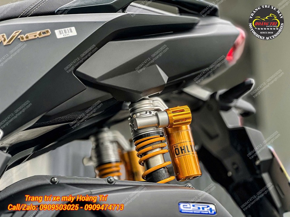 Cận cảnh ADV 160 sau khi thay phuộc zin bằng phuộc Ohlins cao cấp