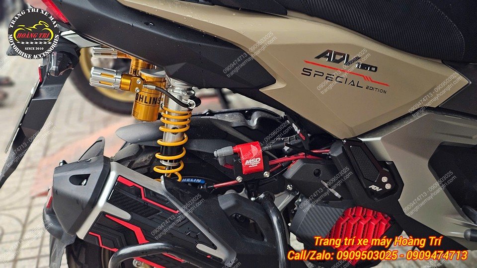Anh khách nâng cấp thêm bộ chỉnh HPA giúp điều chỉnh phuộc dễ dàng hơn