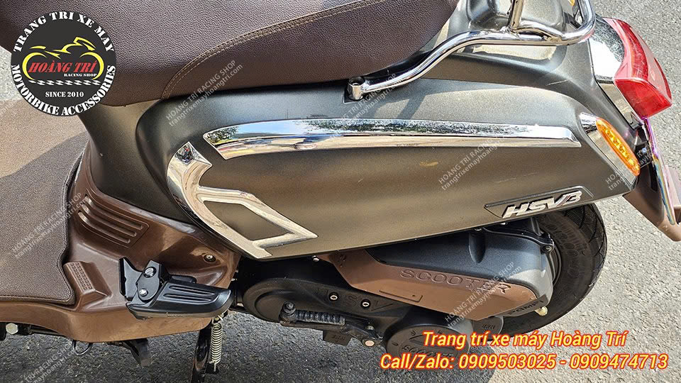 Gác chân này có thể đi cùng nhiều món đồ khác nếu bạn theo đuổi style Vespa
