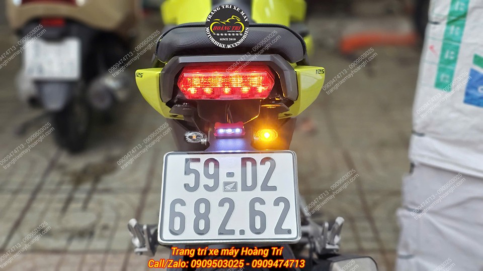 Trải nghiệm sẽ tăng thêm nếu kết hợp cùng đèn xi nhan kiểu cho phần đuôi xe