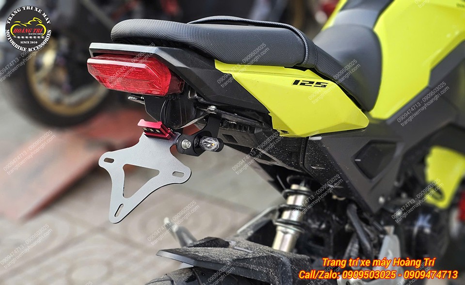 Thiết kế tinh gọn và trọng lượng nhẹ là điểm nổi bật của pát biển số ADV-JGZ