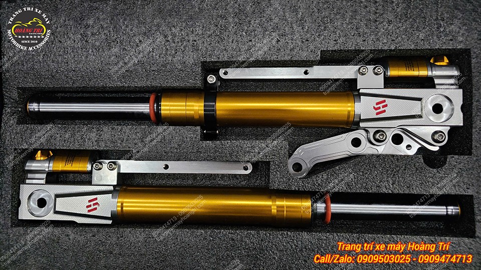 Hình ảnh cận cảnh bộ phuộc Kingham NVX màu vàng gold đã sẵn sàng để giao đến tay khách