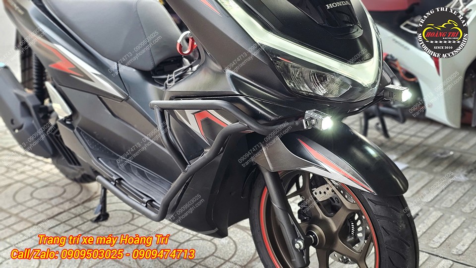 Hệ thống dây điện được bố trí gọn gàng, không gây vướng víu khi vận hành