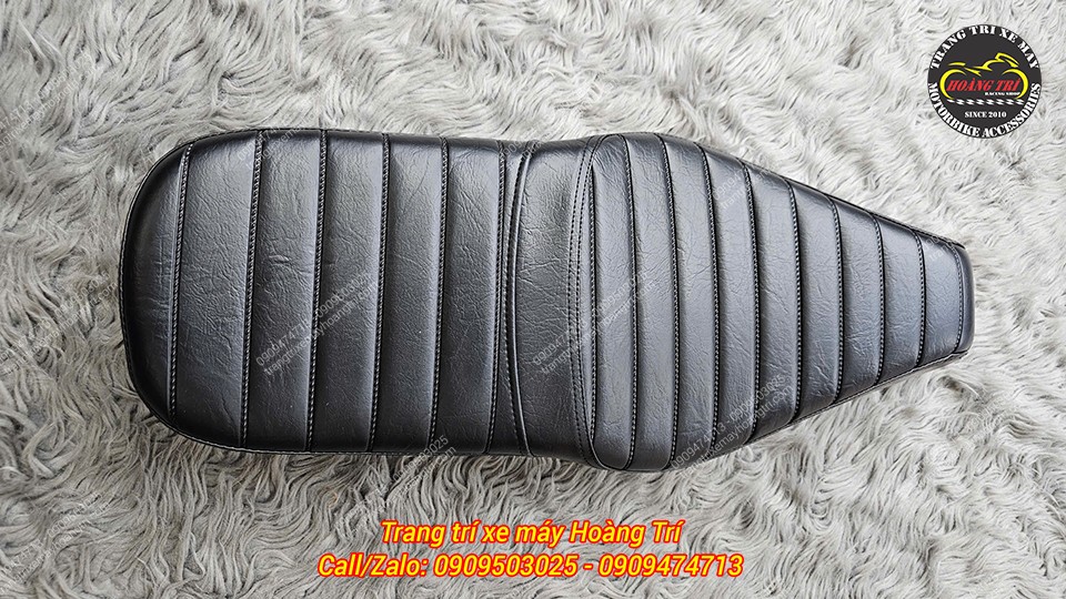 Phiên bản yên liền màu đen dành cho Yamaha PG-1 được thiết kế với khả năng chống trượt hiệu quả