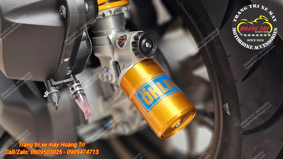Zoom gần màu vàng Gold quen thuộc tạo nên thương hiệu phuộc Ohlins