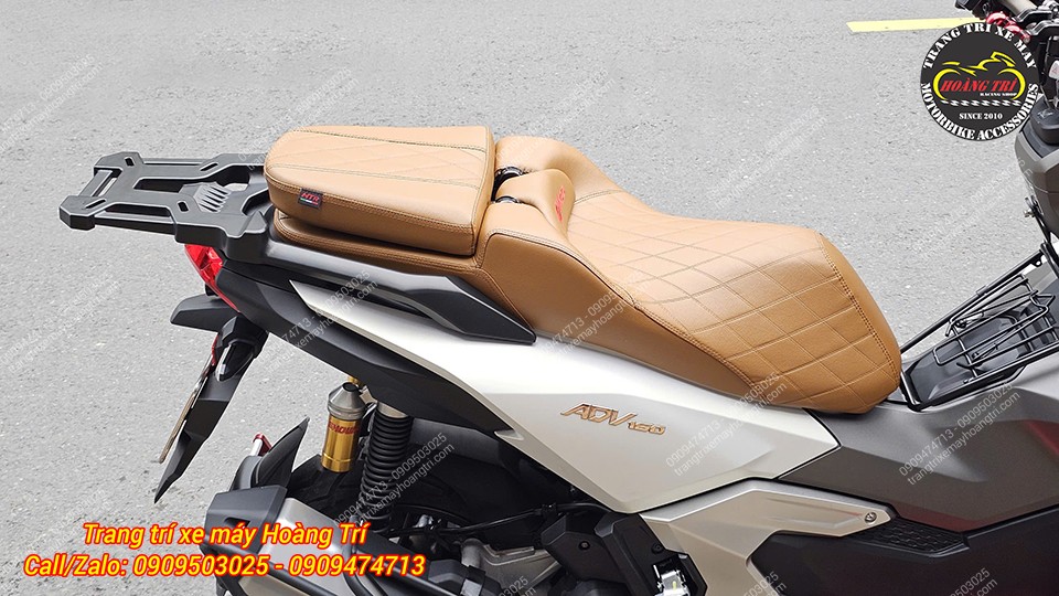 Khách hàng còn trang bị thêm baga sau nhôm đúc nguyên khối