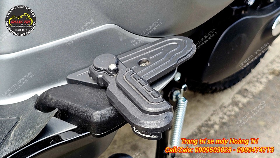 Phụ kiện được gia công nhôm CNC cao cấp, tạo vẻ sang trọng cho xe