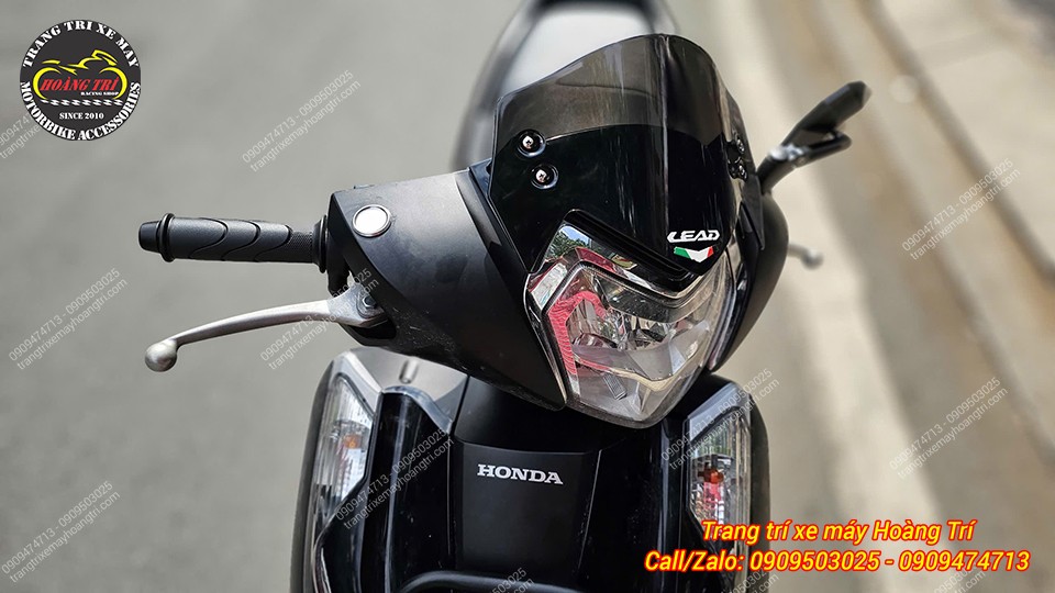 Kết hợp kính chắn gió HQ V2 tạo phong cách thể thao