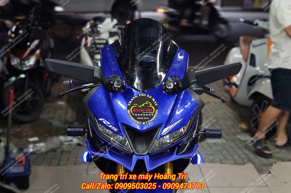 Kết hợp cùng kính H2R kiểu cánh gió độc đáo, tạo điểm nhấn cho xe