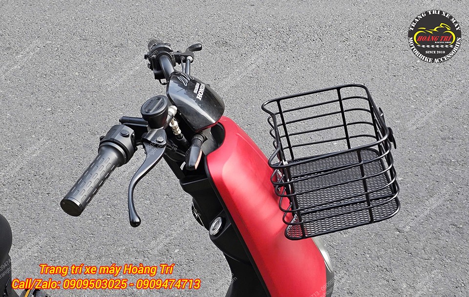 Bổ sung thêm hình ảnh chiếc xe máy điện nhỏ gọn sau khi được nâng cấp rổ trước