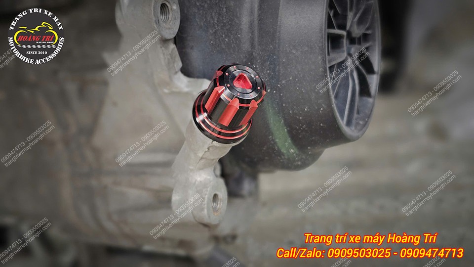Ty zin đơn điệu nay được thay thế bằng ty nhôm CNC nổi bật
