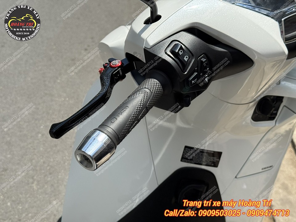 Cận cảnh phần tay lái sau khi được nâng cấp để anh em dễ cảm nhận hơn