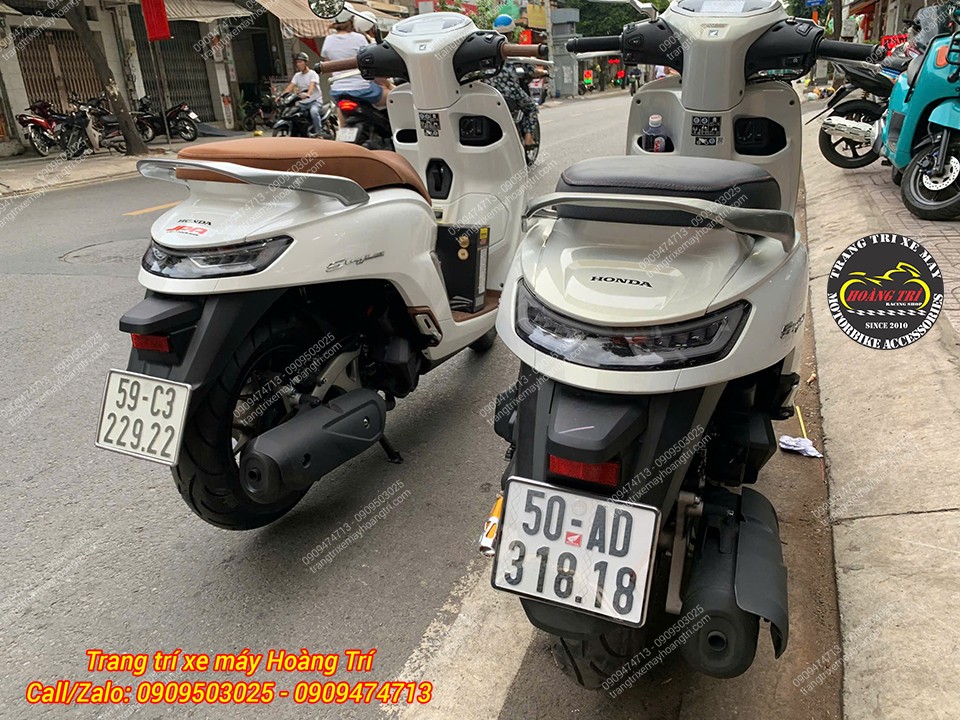 Lắp vừa khít hoàn hảo với phần đuôi xe và dàn áo zin