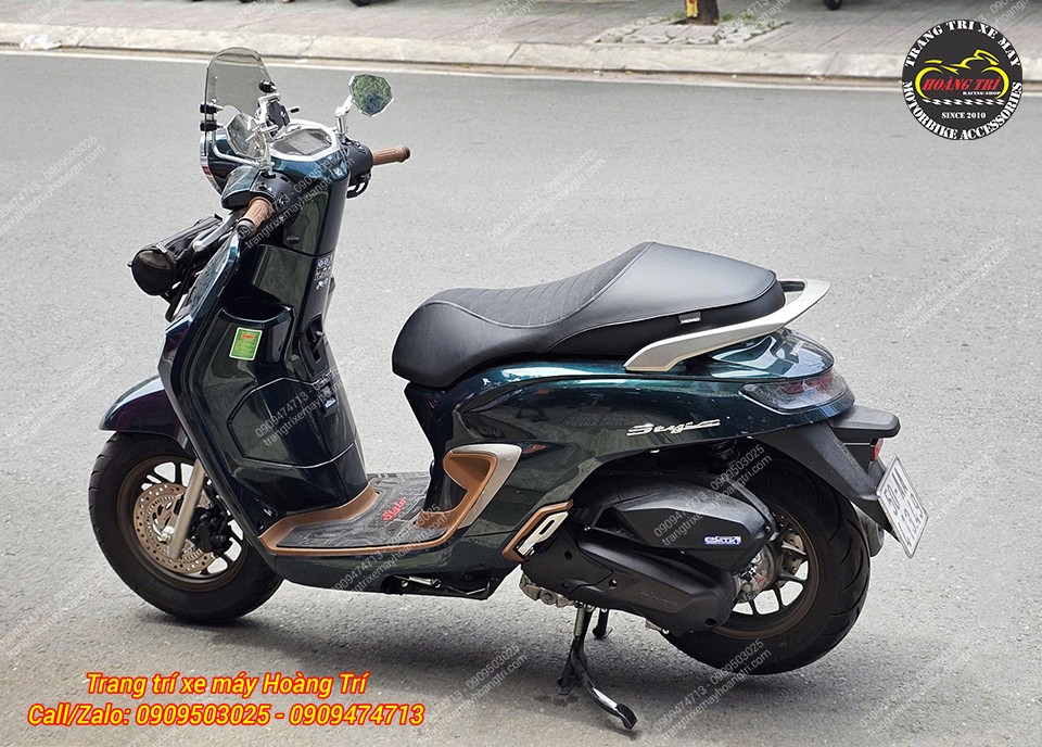 Thông thường, yên Solo sẽ đi kèm cùng baga trước hoặc baga sau kiểu Vespa