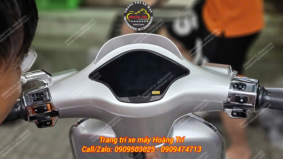 Quá trình thay thế hoàn tất với độ tỉ mỉ và chuẩn dáng xe