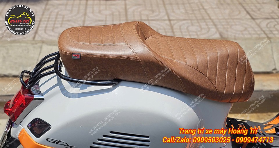 Tông màu nâu da bò giúp tổng thể xe thêm phần nổi bật và đầy cuốn hút