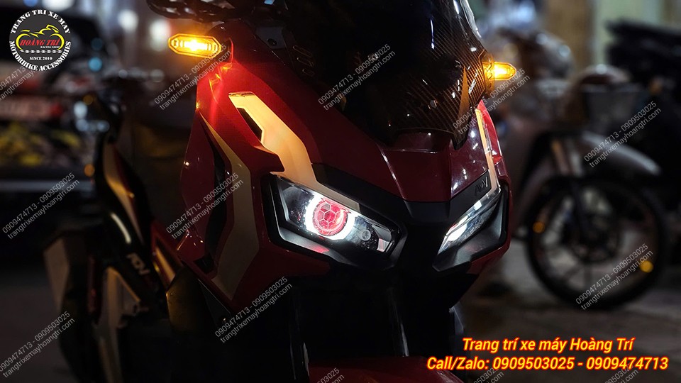 Bi cầu được kết hợp cùng LED Audi trên cùng một sản phẩm rất hữu ích