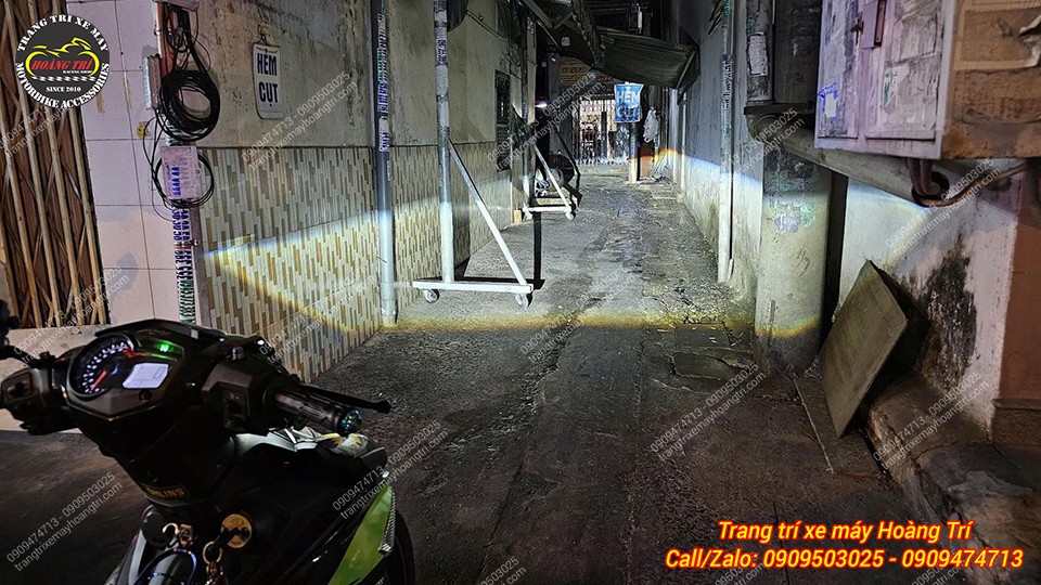 Kiểm tra ánh sáng cho anh em thấy rõ đường cắt dứt khoát và bám đường tốt
