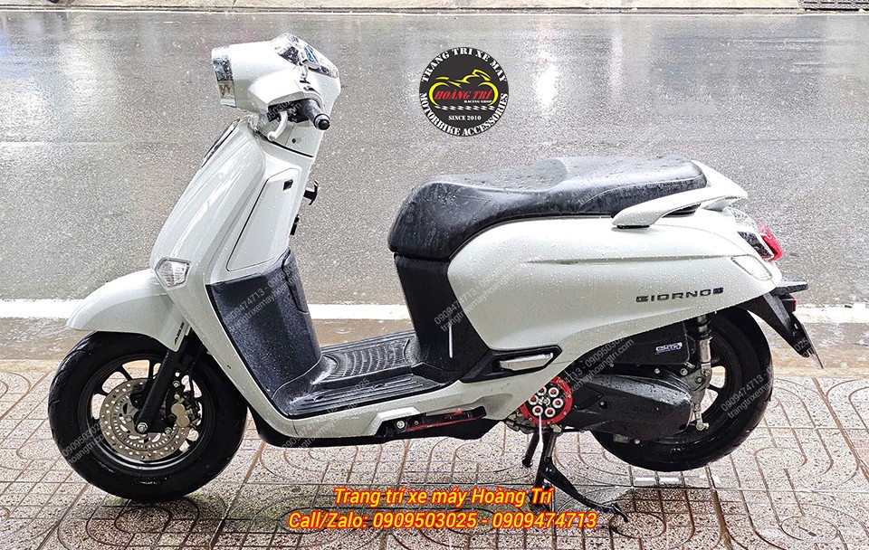 Bật gác chân sau tự động Giorno 125 Thái Lan – một trang bị hữu ích cho xế cưng