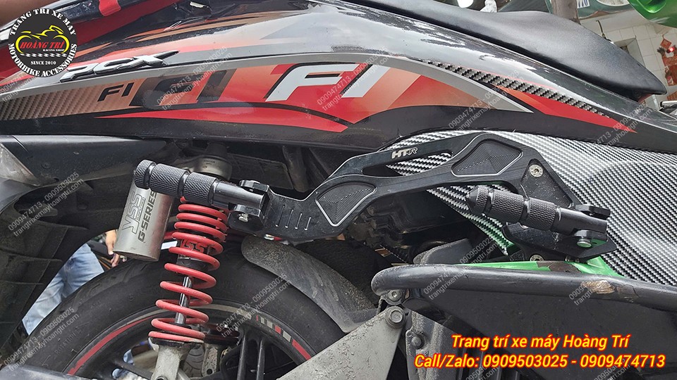 Gác chân phụ HTR nhôm CNC vừa được trang bị cho chiếc PCX
