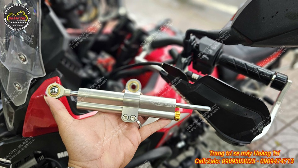 Thiết kế nhỏ gọn, chất lượng giúp làm chủ tay lái hơn khi điều khiển xe Honda NX500