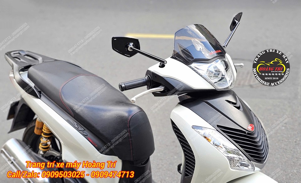 Kiểu dáng mỏng gọn, tinh tế và sang trọng, rất ăn khớp với thiết kế Sh Ý