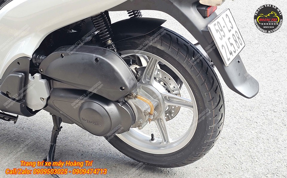 Mâm bạc zin kết hợp với màu sơn mới, hài hòa và tinh tế