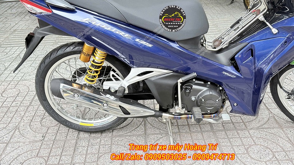 Giò đạp cũng được anh khách thay thế bằng giò đạp inox