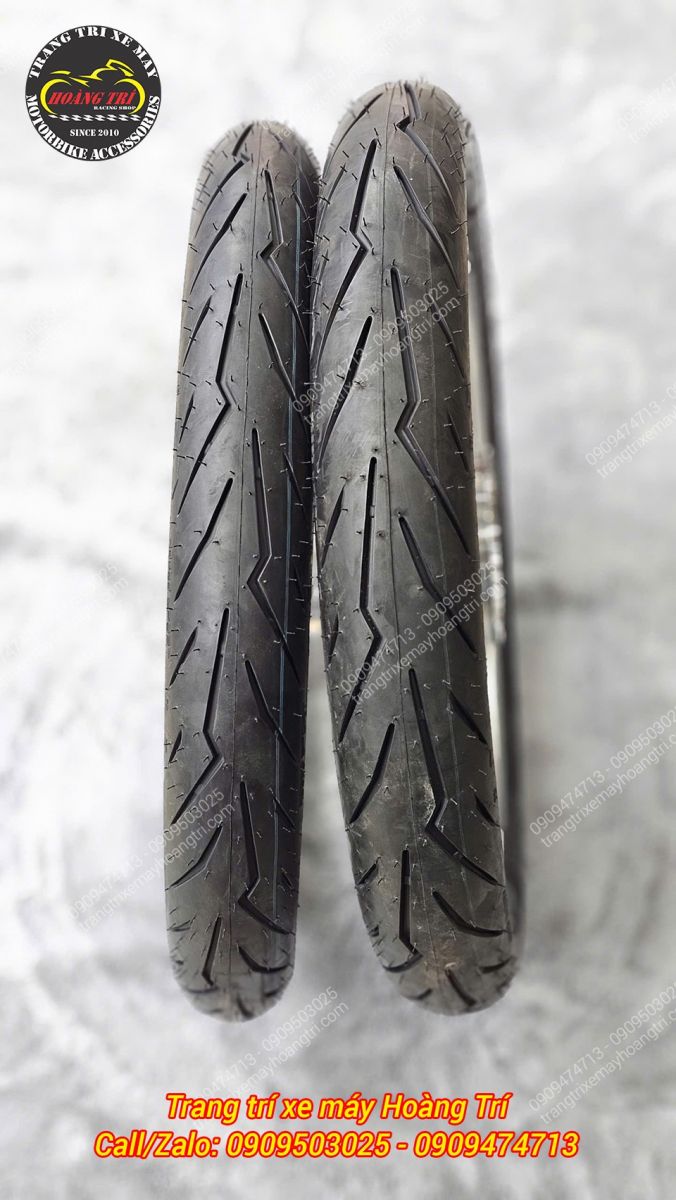 Với góc view này bạn hoàn toàn có thể thấy được diện mạo của cặp lốp Pirelli